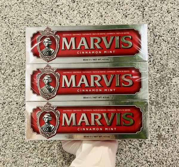 Kem đánh răng Marvis Cinnamon Mint