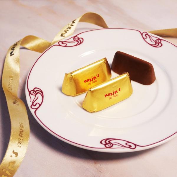 Maxims De Paris Bellboy 10 Chocolats sữa
