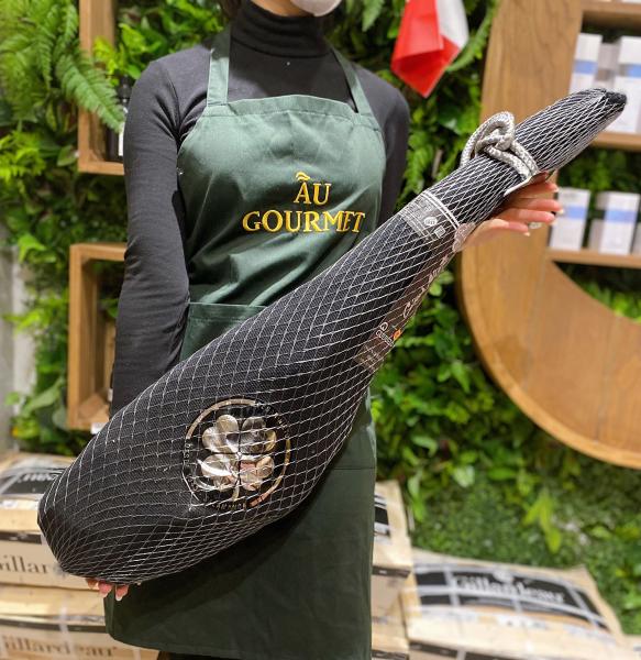 Đùi heo muối nguyên chiếc Cesar Nieto