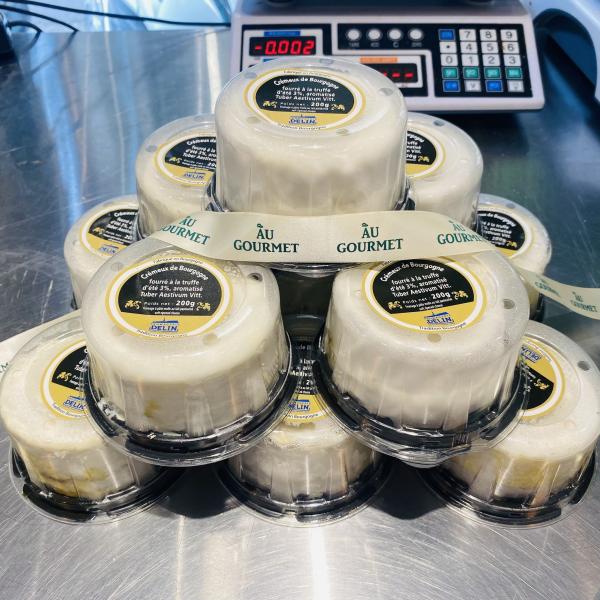 Phô mai Crémeux de Bourgogne à la Truffe