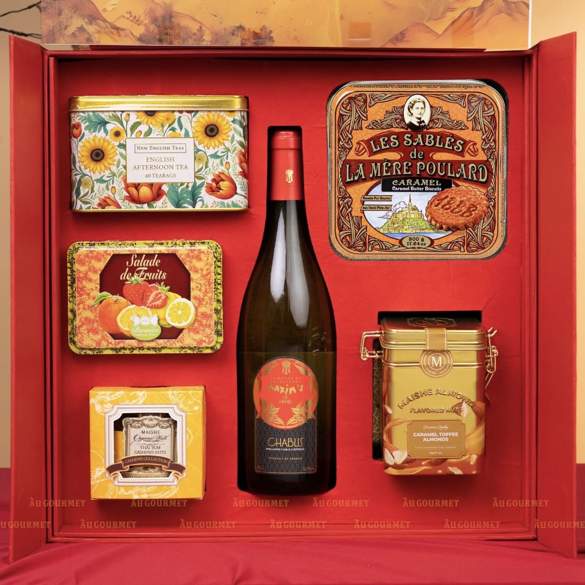 thiết kế hộp quà tết sang trọng tối giản