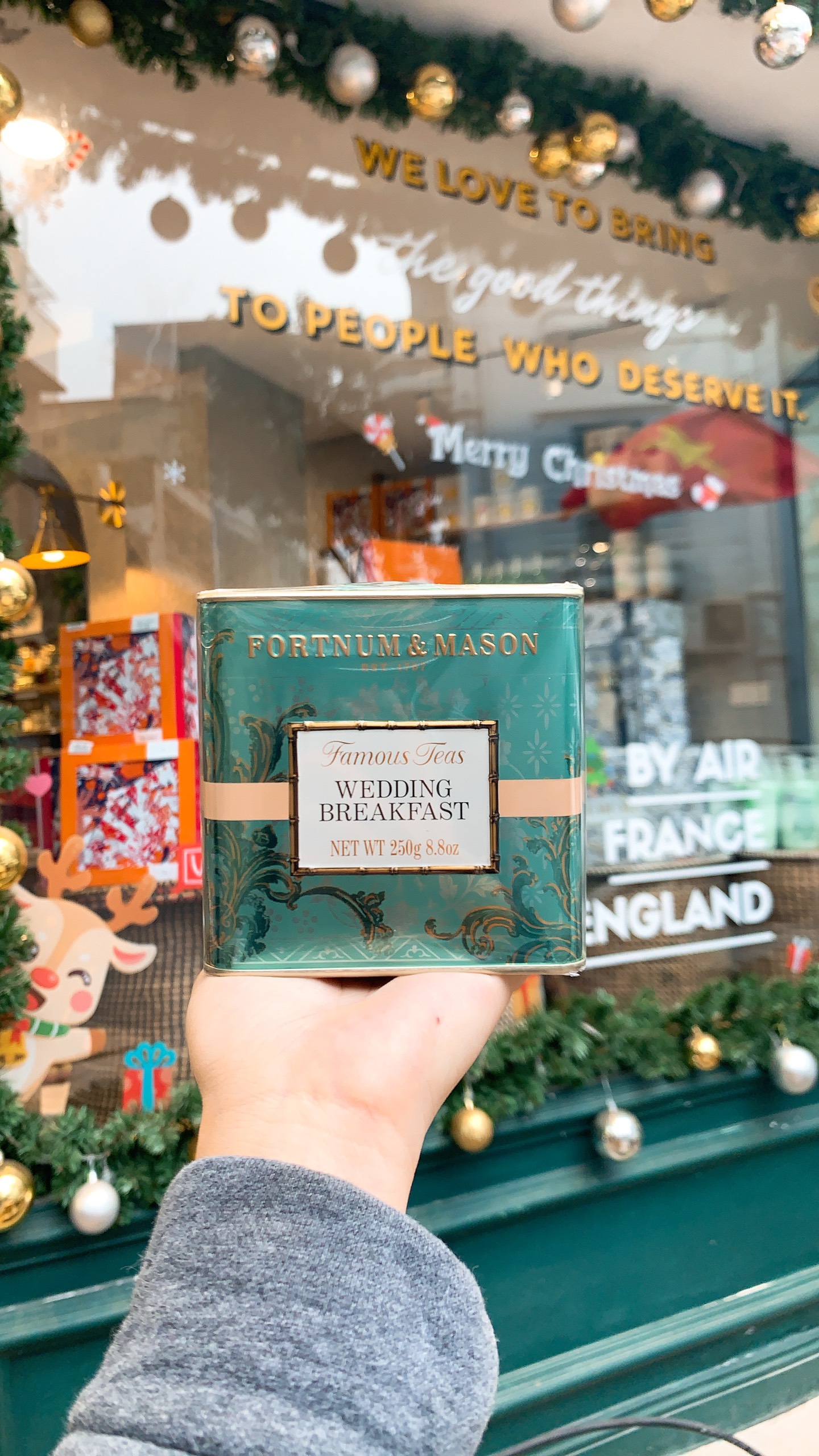FORTNUM & MASON: TRÀ TÚI LỌC 300 NĂM LỊCH SỬ, HOÀNG GIA ANH MÊ ĐẮM