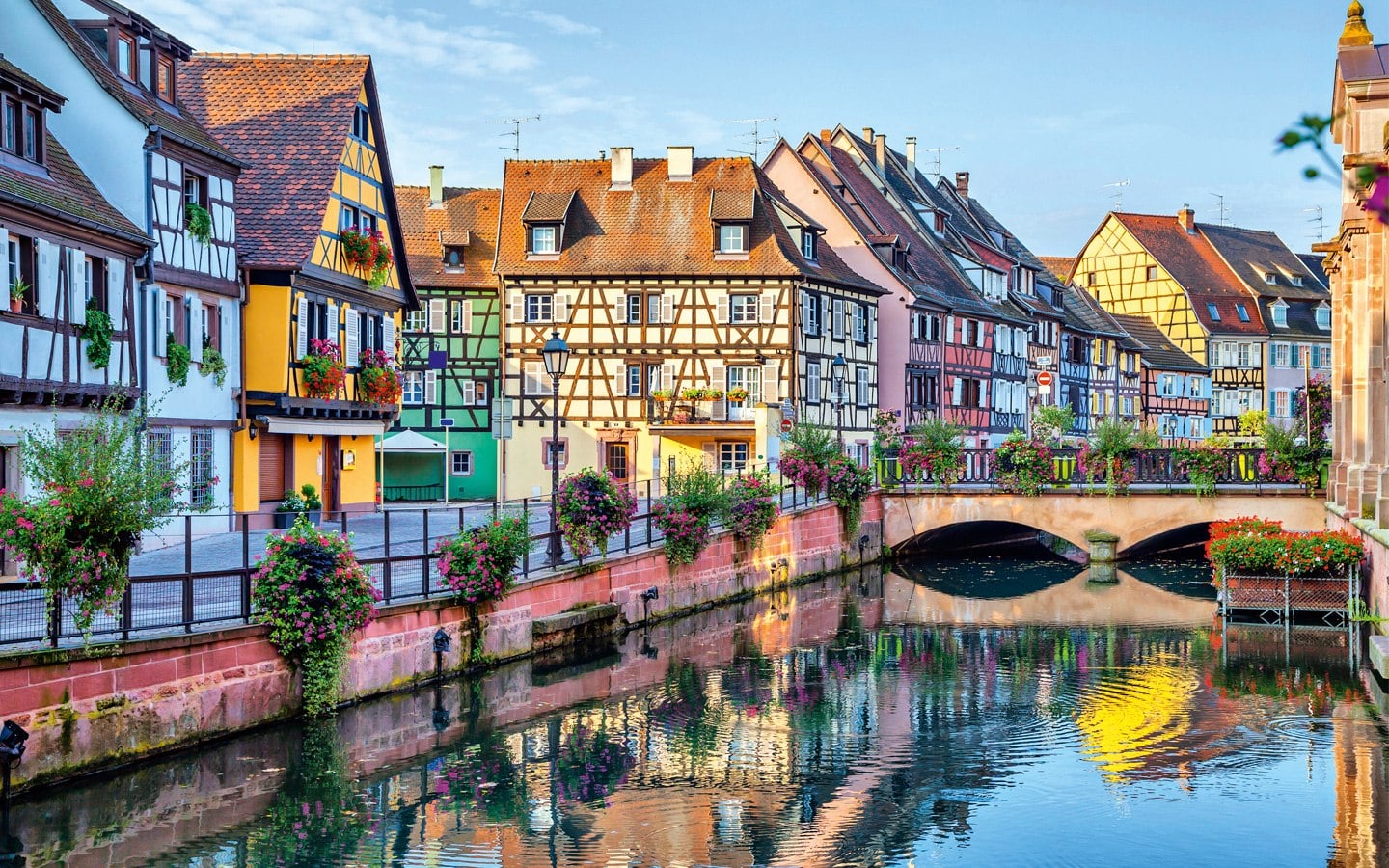 Colmar - Ngôi làng cổ đẹp nhất nước Pháp