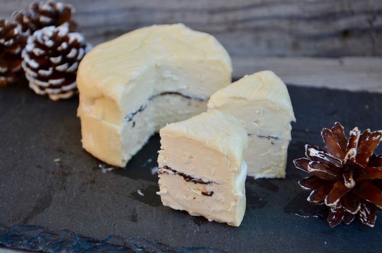 PHÔ MAI KEM SỮA BÒ VÀ PHÔ MAI TRUFFE: MÓN NGON TRONG PHẦN COLD CUT, QUYẾT KHÔNG THỂ BỎ QUA