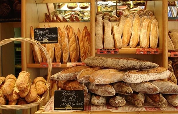 BÁNH MÌ LÀ MÓN ĂN KHOÁI KHẨU CỦA NGƯỜI PHÁP
