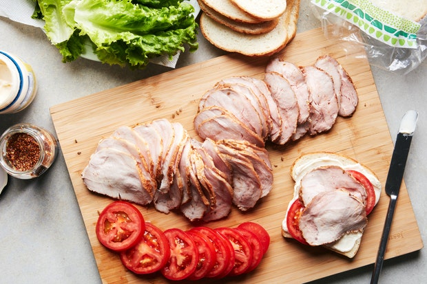 COLD CUT: DỄ LÀM LẠI NGON, MÓN KHÔNG THỂ THIẾU CHO CÁC BỮA TIỆC 