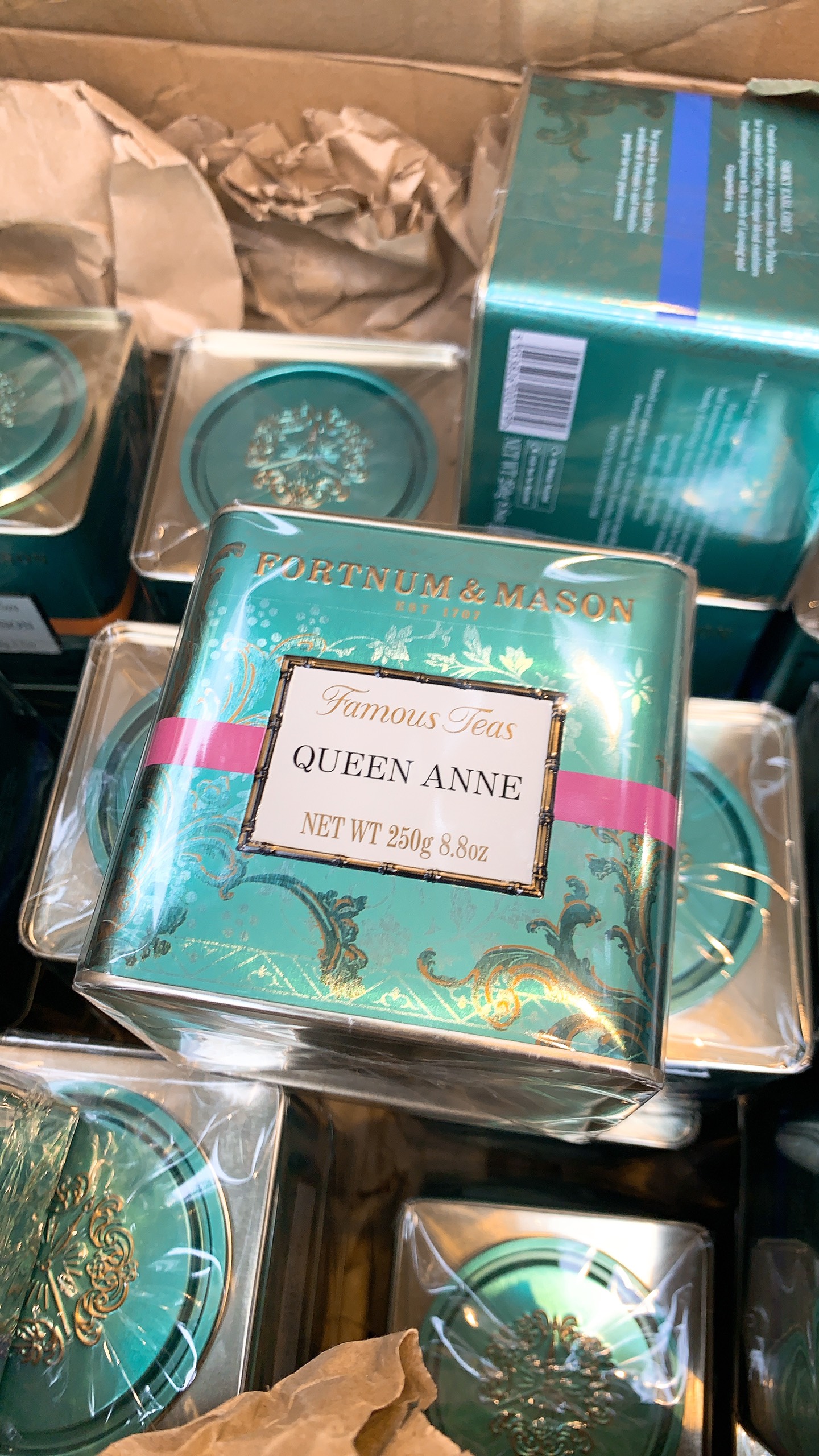 FORTNUM & MASON: TRÀ TÚI LỌC CHUẨN HOÀNG GIA ANH VỚI LỊCH SỬ 300 NĂM