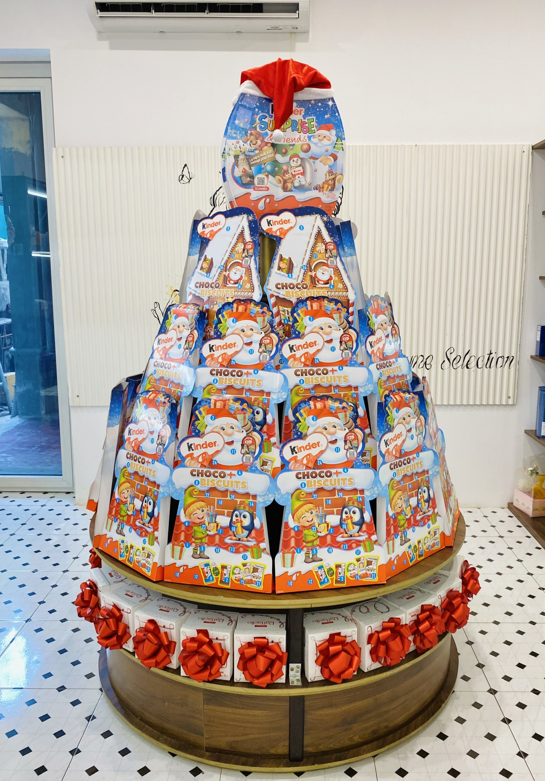 Lịch Mùa Vọng Kinder Noel 2023 hot nhất đã có tại nhà Au