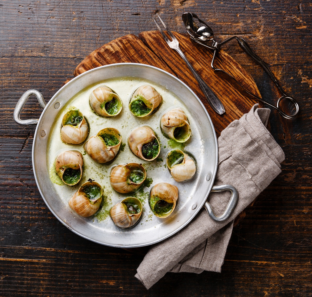 MÓN ĂN ĐỘC ĐÁO NƯỚC PHÁP: GỌI TÊN ESCARGOT 