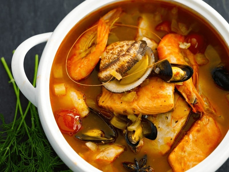 Súp hải sản kiểu Pháp (Bouillabaisse)